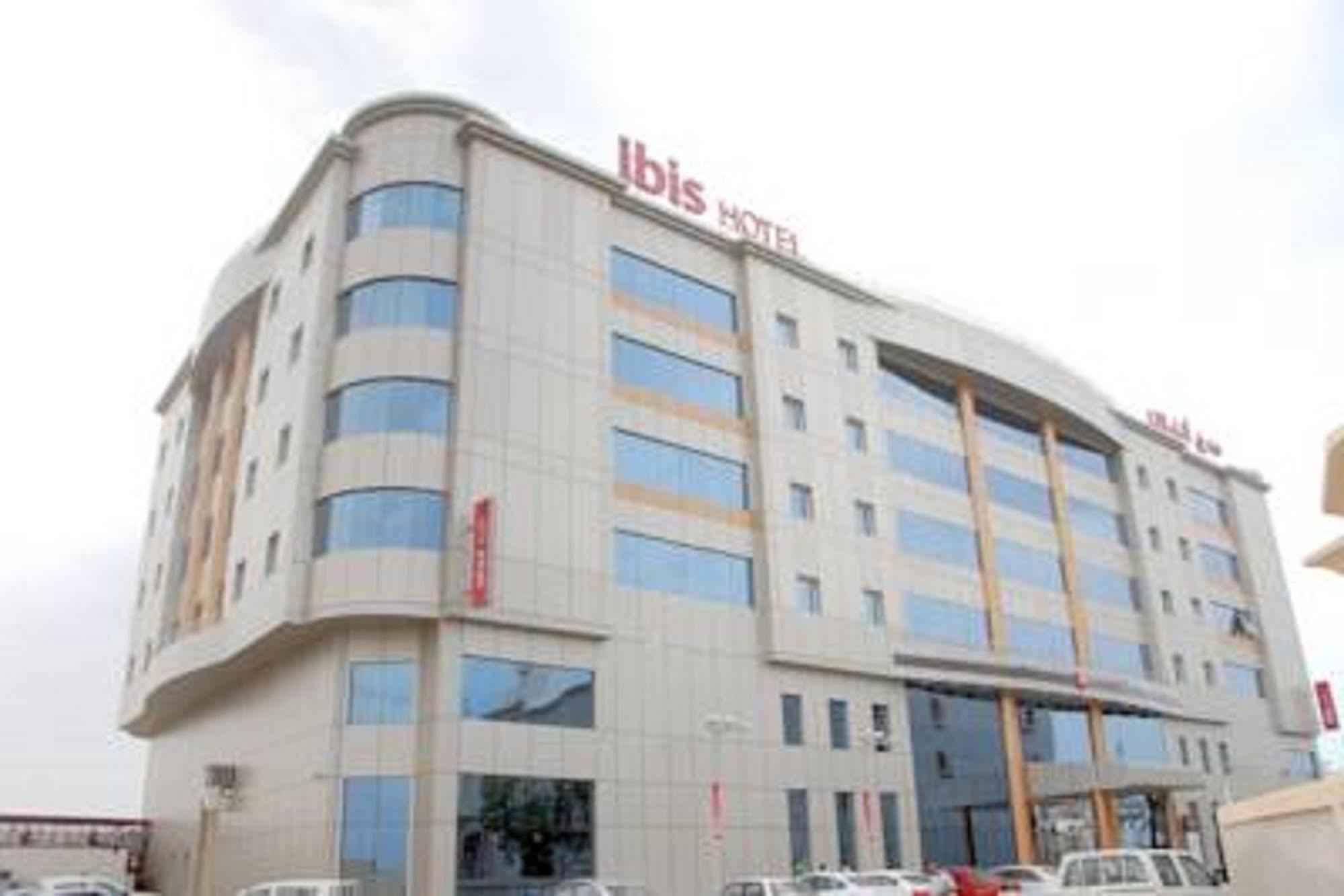 מלון Ibis יאנבו מראה חיצוני תמונה